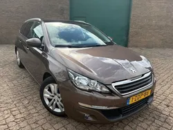 Bruin Gebruikt 2014 Peugeot 308 Stationwagen | € 3.799 (Iets duurder)