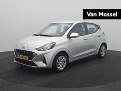 Grijs Gebruikt 2022 Hyundai i10 Comfort Hatchback | € 12.940 (Eerlijke prijs)
