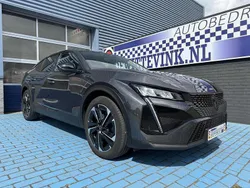 Grijs Gebruikt 2023 Peugeot 408 GTi Sedan | € 27.450 (Goede deal)