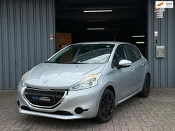 Grijs Gebruikt 2012 Peugeot 208 Active Hatchback | € 4.999 (Eerlijke prijs)