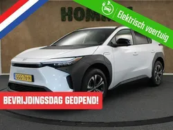 Wit Gebruikt 2023 Toyota bZ4X Business Edition SUV | € 32.950 (Goede deal)