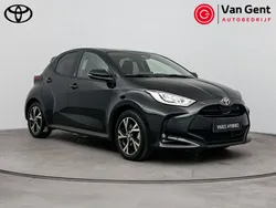 Zwart Gebruikt 2024 Toyota Yaris Hybrid Edition Hatchback | € 26.999 (Eerlijke prijs)