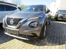 Grijs Gebruikt 2020 Nissan Juke SUV | € 17.500 (Goede deal)