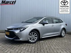 Grijs Gebruikt 2024 Toyota Corolla Hybrid Active Stationwagen | € 33.800 (Eerlijke prijs)