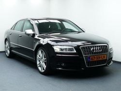 Zwart Gebruikt 2007 Audi S8 Proline Sedan | € 29.949