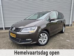 Bruin, metallic lak Gebruikt 2016 VW Sharan Comfortline MPV | € 23.555 (Iets duurder)