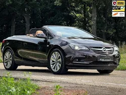 Bruin Gebruikt 2015 Opel Cascada Innovation Cabriolet | € 12.899 (Iets duurder)