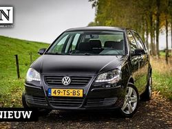 Zwart Gebruikt 2007 VW Polo Hatchback | € 3.740 (Eerlijke prijs)