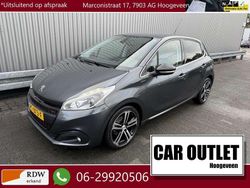 Grijs Gebruikt 2018 Peugeot 208 GT-line Hatchback | € 7.950 (Eerlijke prijs)