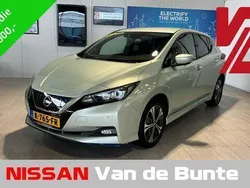 Grijs Gebruikt 2020 Nissan Leaf N-Connecta Hatchback | € 17.750 (Iets duurder)
