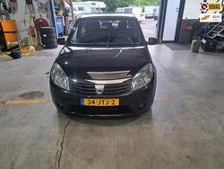 Zwart Gebruikt 2009 Dacia Sandero Lauréate Hatchback | € 2.750 (Eerlijke prijs)