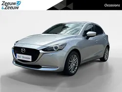Sonic silver Gebruikt 2022 Mazda 2 Luxury Hatchback | € 19.445 (Eerlijke prijs)