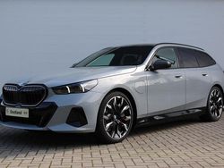 Grijs Nieuw 2025 BMW 530e M Sport Stationwagen | € 97.254 (Duur)