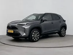 Donker grijs metallic Gebruikt 2023 Toyota Yaris Limited SUV | € 28.445