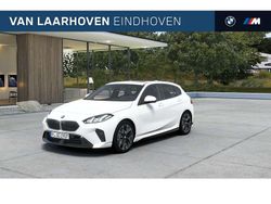 Wit Nieuw 2025 BMW 120 M Sport Hatchback | € 48.292 (Goede deal)