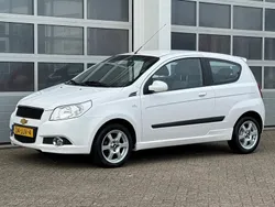 Wit Gebruikt 2009 Chevrolet Aveo LS Hatchback | € 4.445 (Iets duurder)