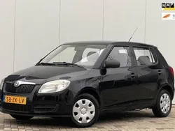 Zwart Gebruikt 2008 Skoda Fabia Classic Hatchback | € 2.200 (Eerlijke prijs)