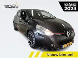 Zwart Gebruikt 2012 Renault Clio IV Expression Hatchback | € 7.445 (Iets duurder)