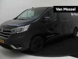Zwart Gebruikt 2023 Renault Trafic Van | € 21.930 (Eerlijke prijs)