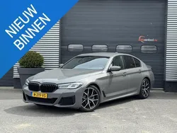 Grijs Gebruikt 2022 BMW 520 Executive Sedan | € 32.400 (Eerlijke prijs)