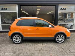 Oranje Gebruikt 2006 VW Polo Cross Hatchback | € 4.999 (Eerlijke prijs)