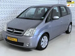 Grijs Gebruikt 2004 Opel Meriva Cosmo MPV | € 1.499 (Goede deal)