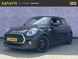 Zwart Gebruikt 2020 Mini Cooper Salt Hatchback | € 19.894 (Duur)