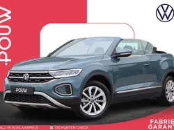 Blauw Gebruikt 2024 VW T-Roc Cabriolet Style Cabriolet | € 40.900 (Goede deal)