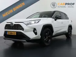Wit Gebruikt 2021 Toyota RAV4 Hybrid Style SUV | € 34.995 (Eerlijke prijs)