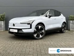 Blauw, metallic lak Gebruikt 2025 Volvo EX30 Performance SUV | € 39.900 (Iets duurder)