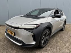 Grijs Gebruikt 2023 Toyota bZ4X Edition SUV | € 41.749 (Duur)