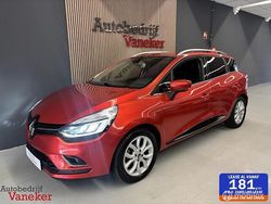 Rood (metallic) Gebruikt 2018 Renault Clio GrandTour Intens Stationwagen | € 10.995 (Eerlijke prijs)