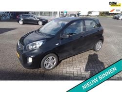 Zwart (metallic) Gebruikt 2016 Kia Picanto Comfort Hatchback | € 5.745 (Eerlijke prijs)