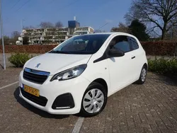 Wit Gebruikt 2015 Peugeot 108 Hatchback | € 4.940 (Eerlijke prijs)