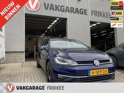 Blauw Gebruikt 2020 VW Golf VII Highline Hatchback | € 21.750 (Eerlijke prijs)