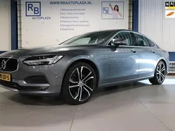 Grijs Gebruikt 2017 Volvo S90 Momentum Sedan | € 21.500 (Eerlijke prijs)