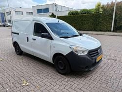 Wit Gebruikt 2014 Dacia Dokker Van | € 5.299 (Goede deal)