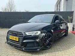 Zwart Gebruikt 2018 Audi A3 Sportback S-Line Hatchback | € 20.999
