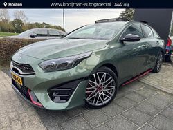 Groen Gebruikt 2022 Kia ProCeed Hatchback | € 29.900 (Eerlijke prijs)