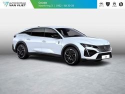 Blanc okenite (wit metallic) Nieuw 2025 Peugeot 408 Sedan | € 38.568 (Super prijs)