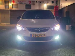 Wit Gebruikt 2010 Opel Astra Sport Hatchback | € 3.000 (Goede deal)