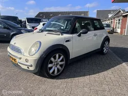 Wit Gebruikt 2003 Mini ONE Hatchback | € 2.950 (Duur)