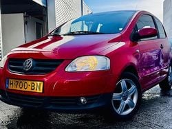 Rood Gebruikt 2011 VW Fox Trendline Hatchback | € 1.999 (Goede deal)