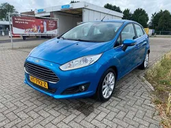 Blauw Gebruikt 2016 Ford Fiesta Titanium Hatchback | € 6.295 (Eerlijke prijs)