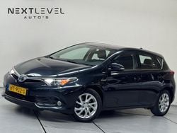 Grijs Gebruikt 2015 Toyota Auris Hybrid Hatchback | € 12.699 (Eerlijke prijs)