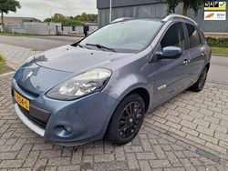 Blauw Gebruikt 2009 Renault Clio II Dynamique Hatchback | € 1.399 (Super prijs)