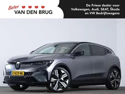 Grijs Gebruikt 2022 Renault Mégane Techno Hatchback | € 25.900 (Eerlijke prijs)