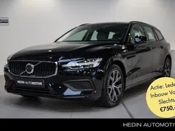 Zwart, metallic lak Gebruikt 2024 Volvo V60 Stationwagen | € 41.995 (Eerlijke prijs)