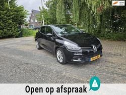 Zwart Gebruikt 2017 Renault Clio IV Bose Edition Hatchback | € 7.500 (Goede deal)