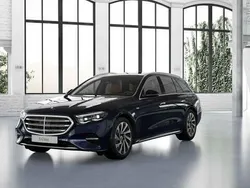 Blauw Nieuw 2025 Mercedes E300 Exclusive Stationwagen | € 84.800 (Iets duurder)